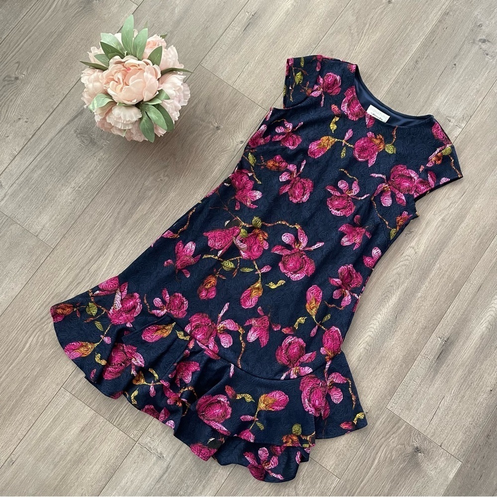 New Robbie‎ Bee Navy Orchid Floral Short Sleeve Ruffle Dress